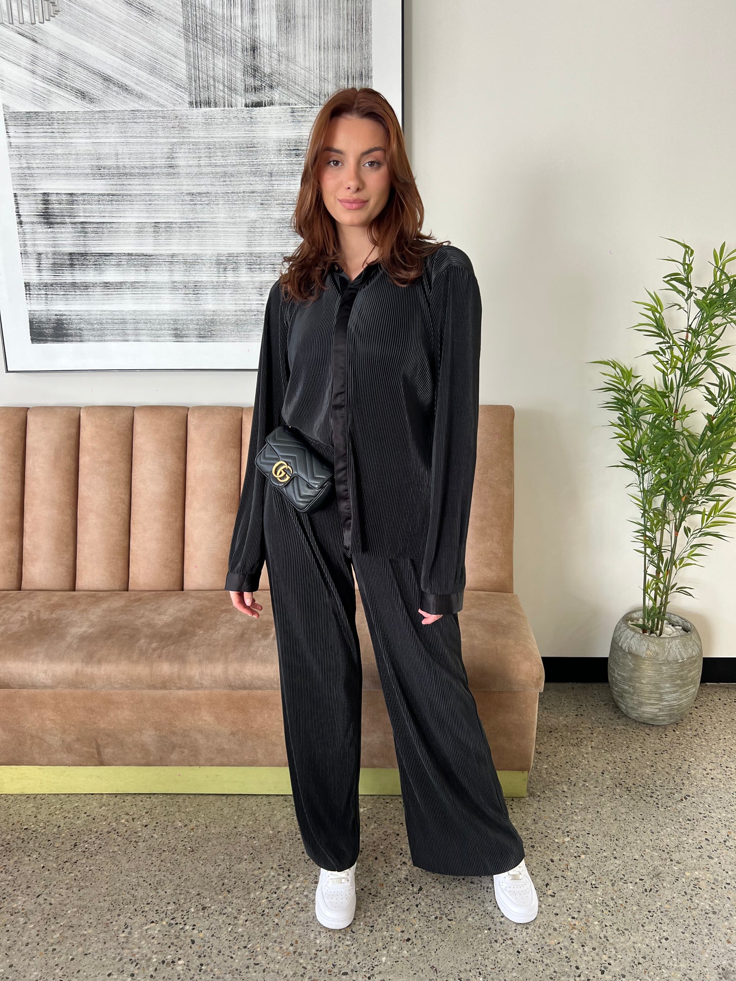 Lazy Sussan Black Plisse Set